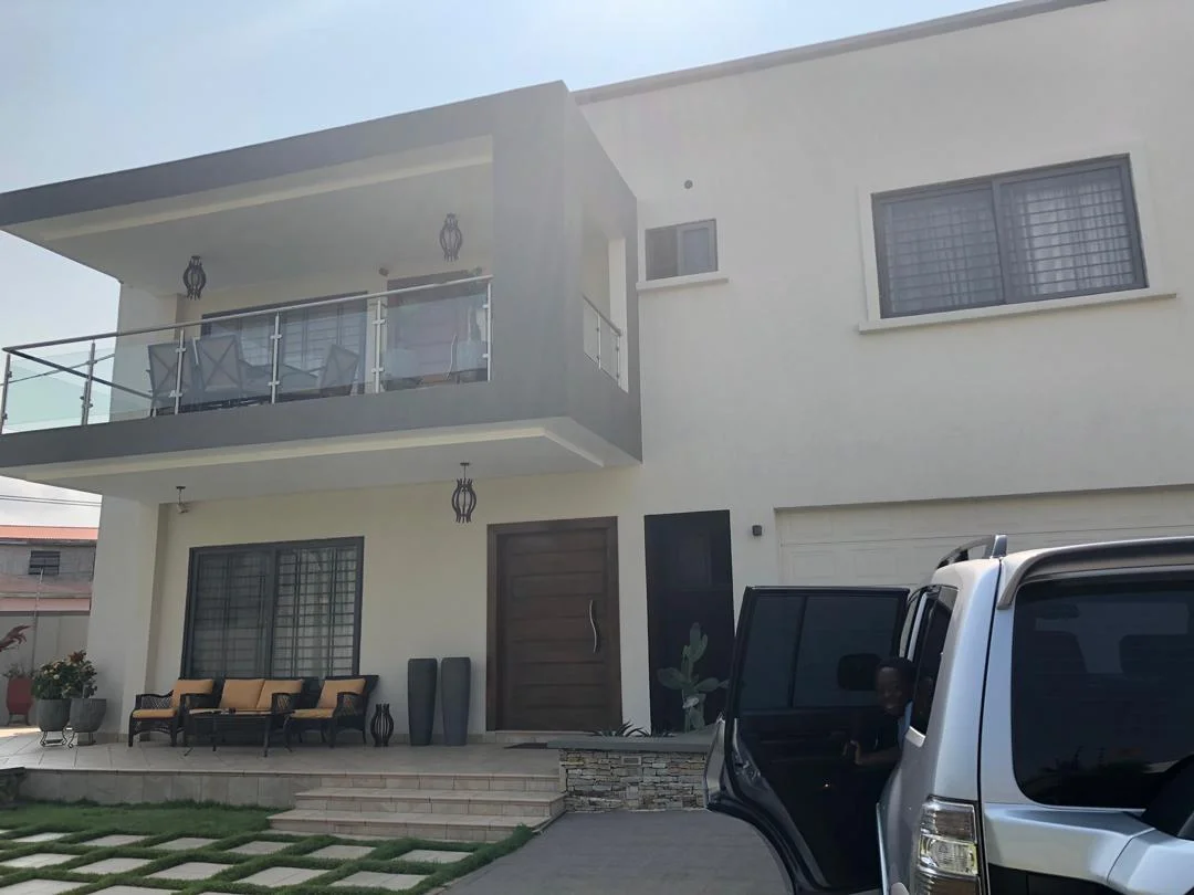 Four Bedroom House For Sale At Oyibi, Kas Valley