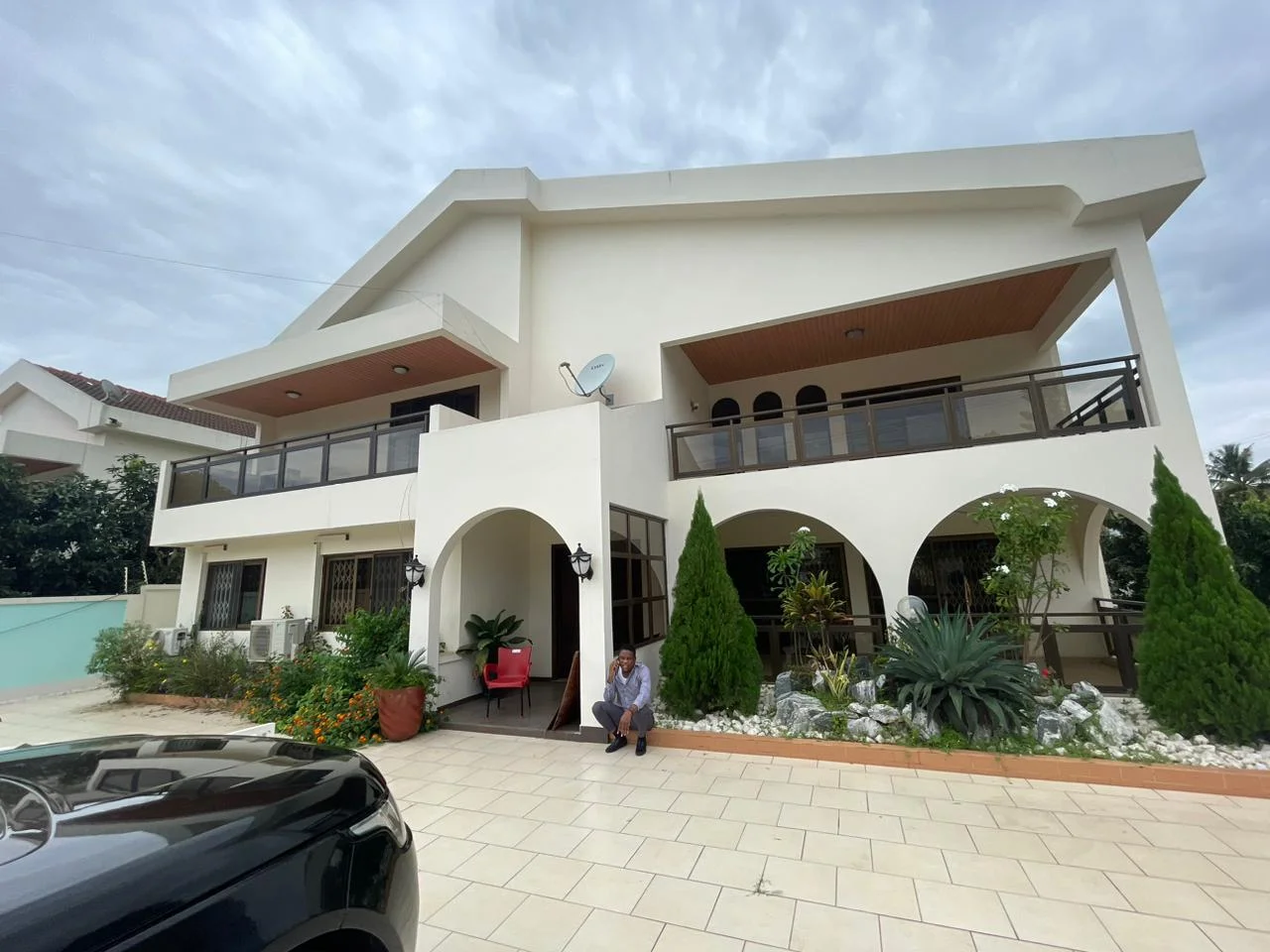 Executive 7 Bedroom House with a 2 Bedroom boys quarters