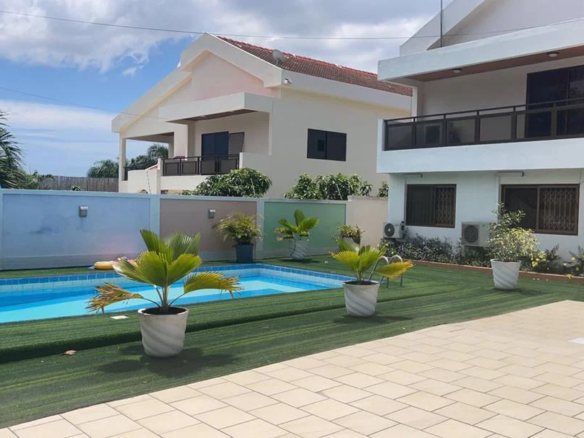 Executive 7 Bedroom House with a 2 Bedroom boys quarters