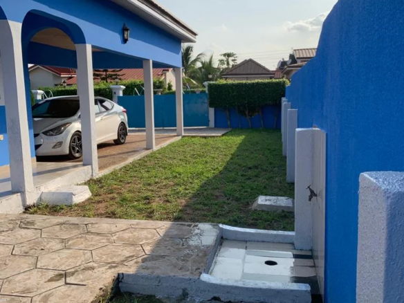 Four bedroom house for sale at Oyibi,Kas Valley Estate