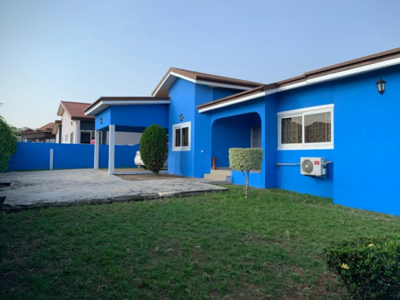 Four bedroom house for sale at Oyibi,Kas Valley Estate