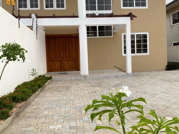 3 Bedroom Luxury House for sale