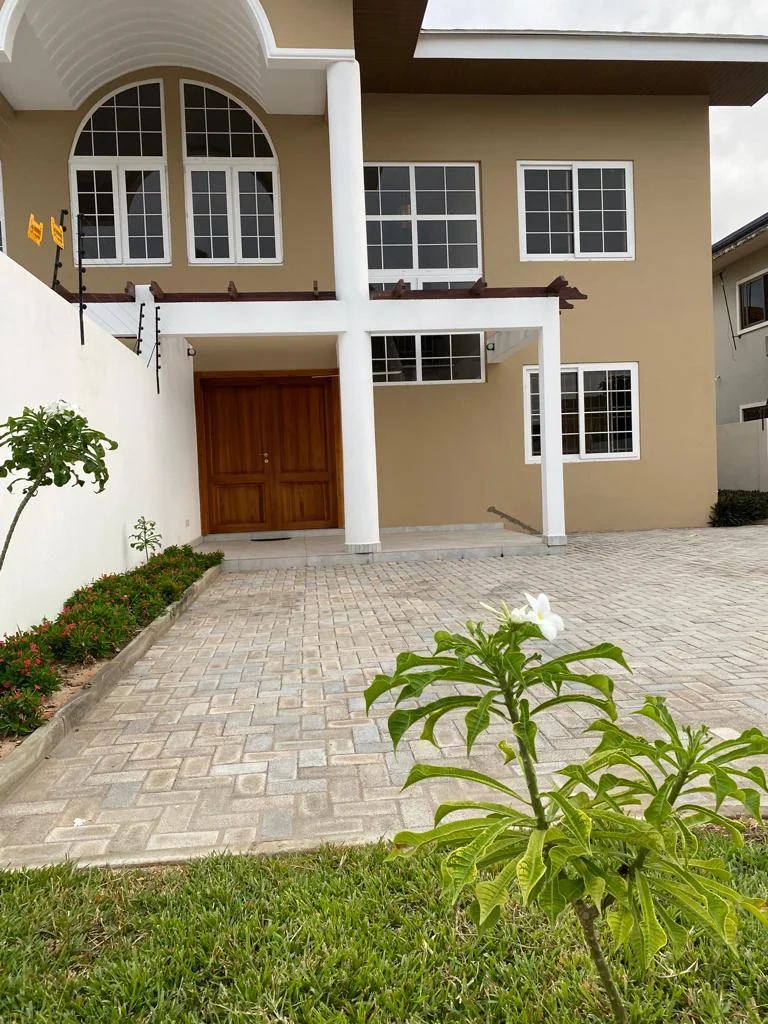 3 Bedroom Luxury House for sale