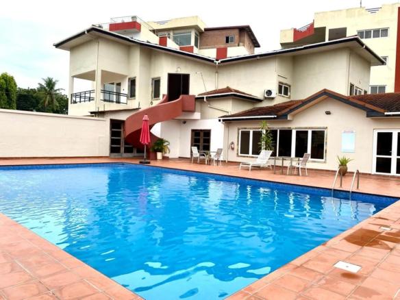 3 bedroom apartment to let