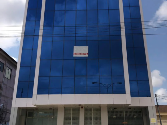 Office space to let
