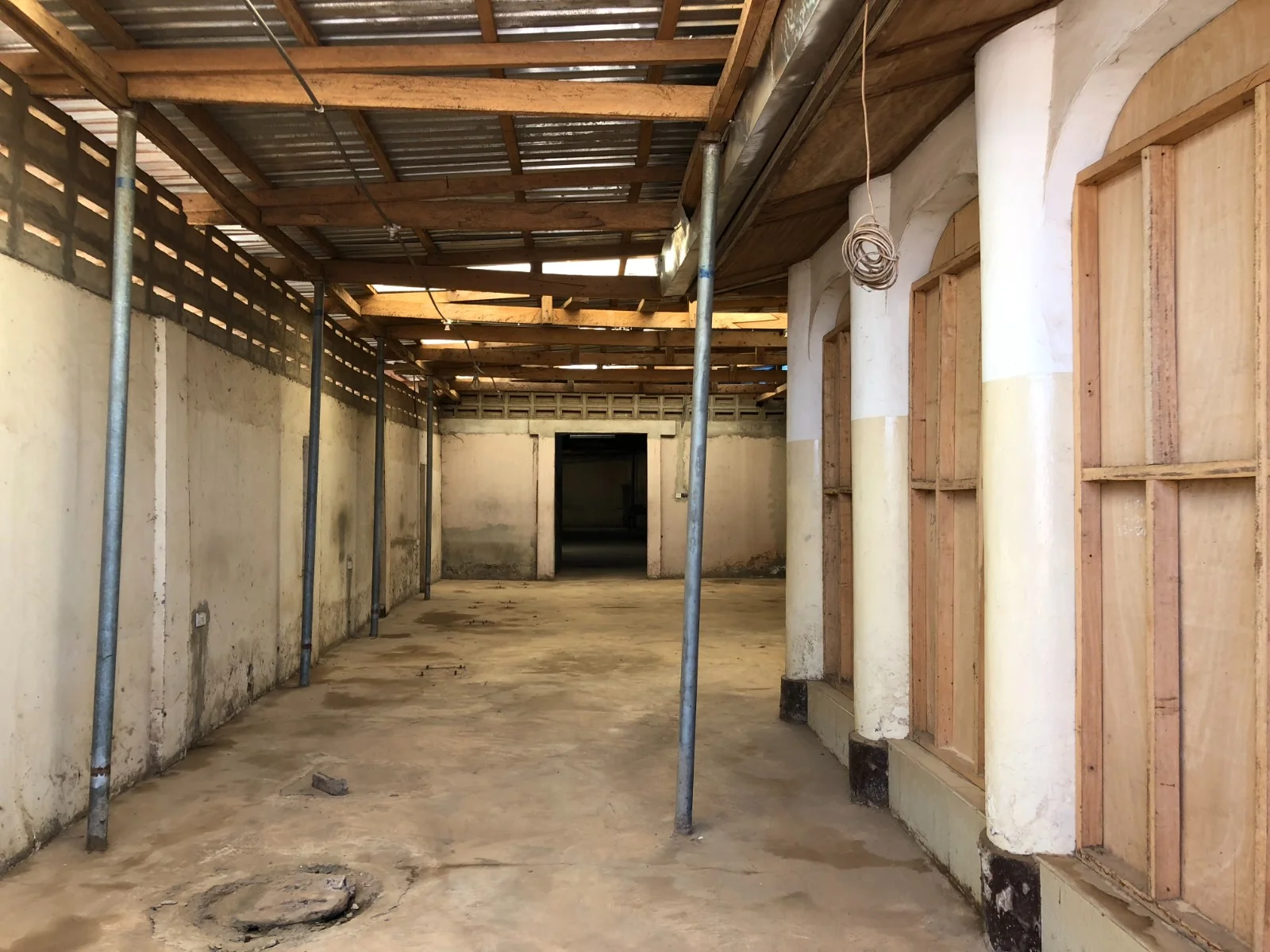 Commercial Property for sale – Baatsona