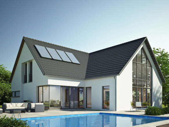 4 Bedroom house with 2 bedroom outhouse, North Ridge