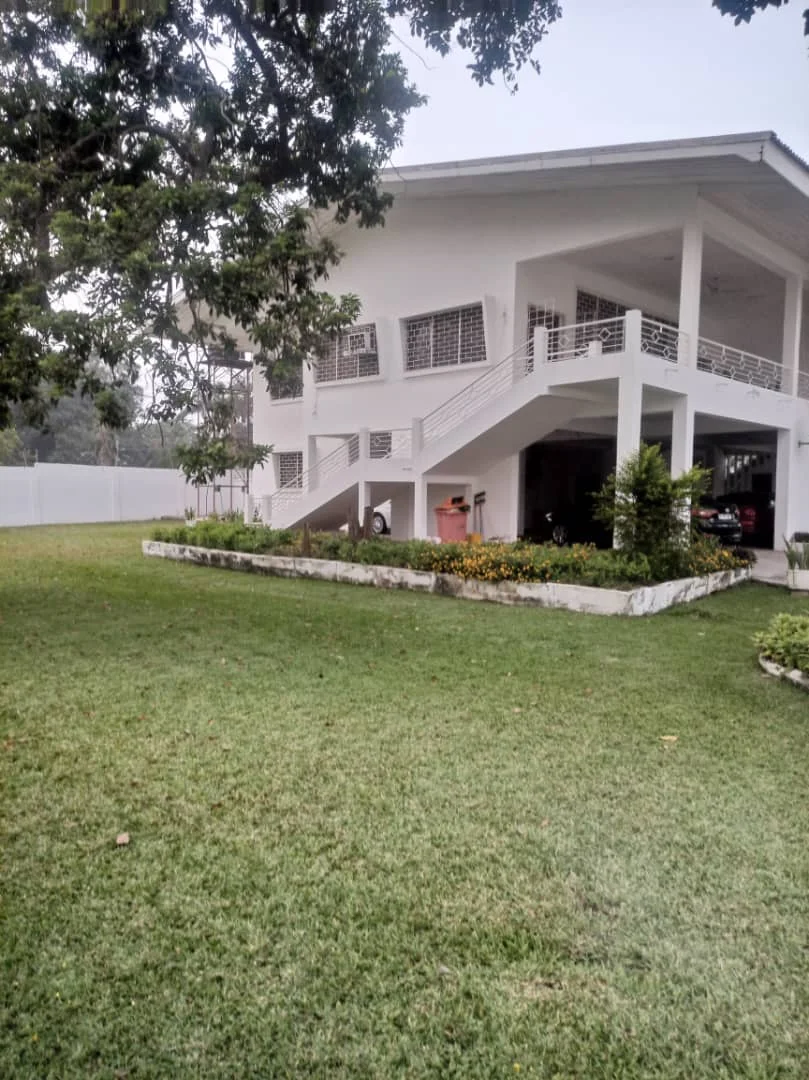 Three Bedroom House For Sale at Tesano